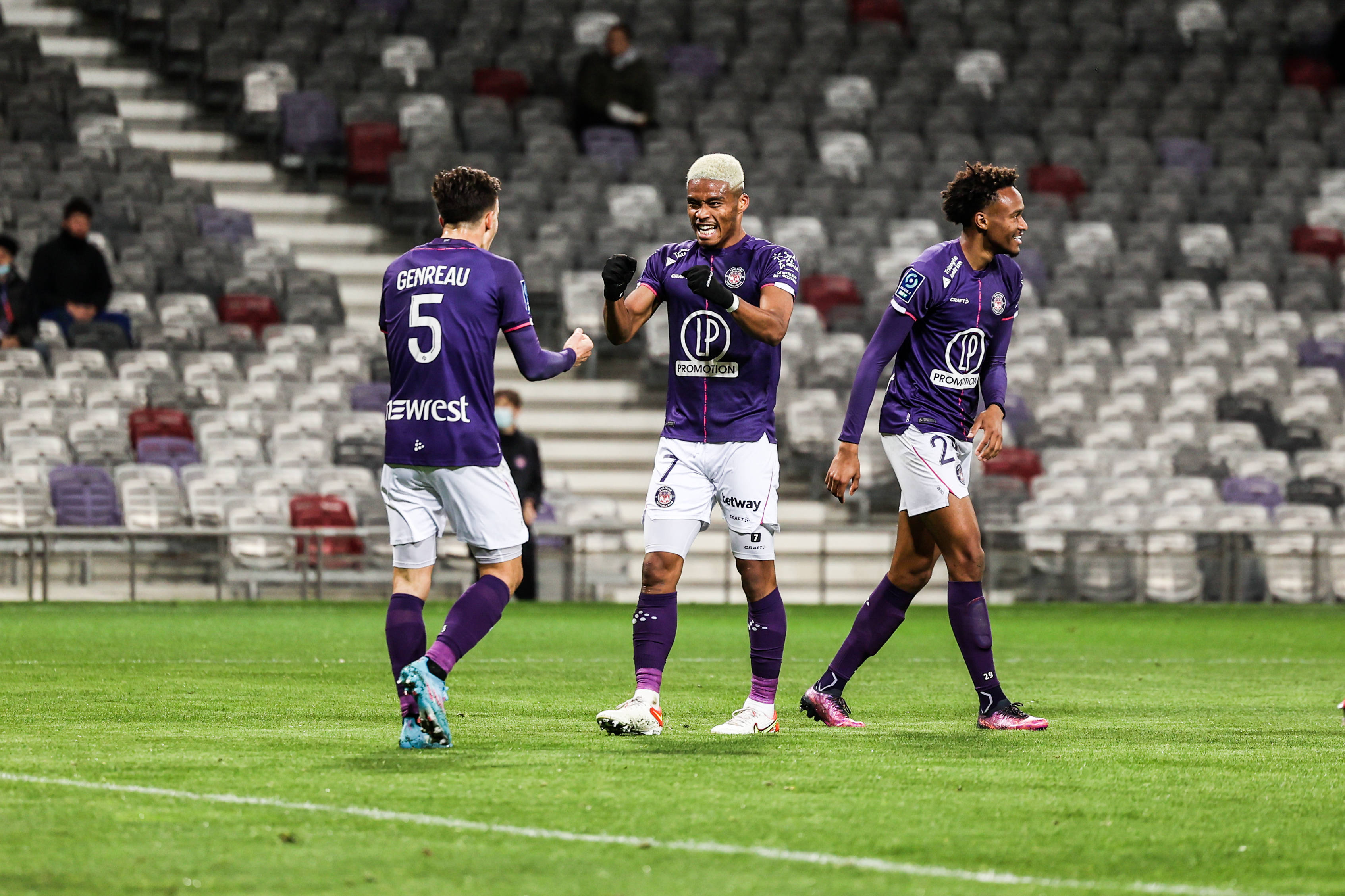 关于法甲国际比赛日走向成谜,纽卡斯尔防线松动,底气十足,数据趋势出现新变化的信息 关于法甲国际比赛日走向成谜,纽卡斯尔防线松动,底气十足,数据趋势出现新变化的信息